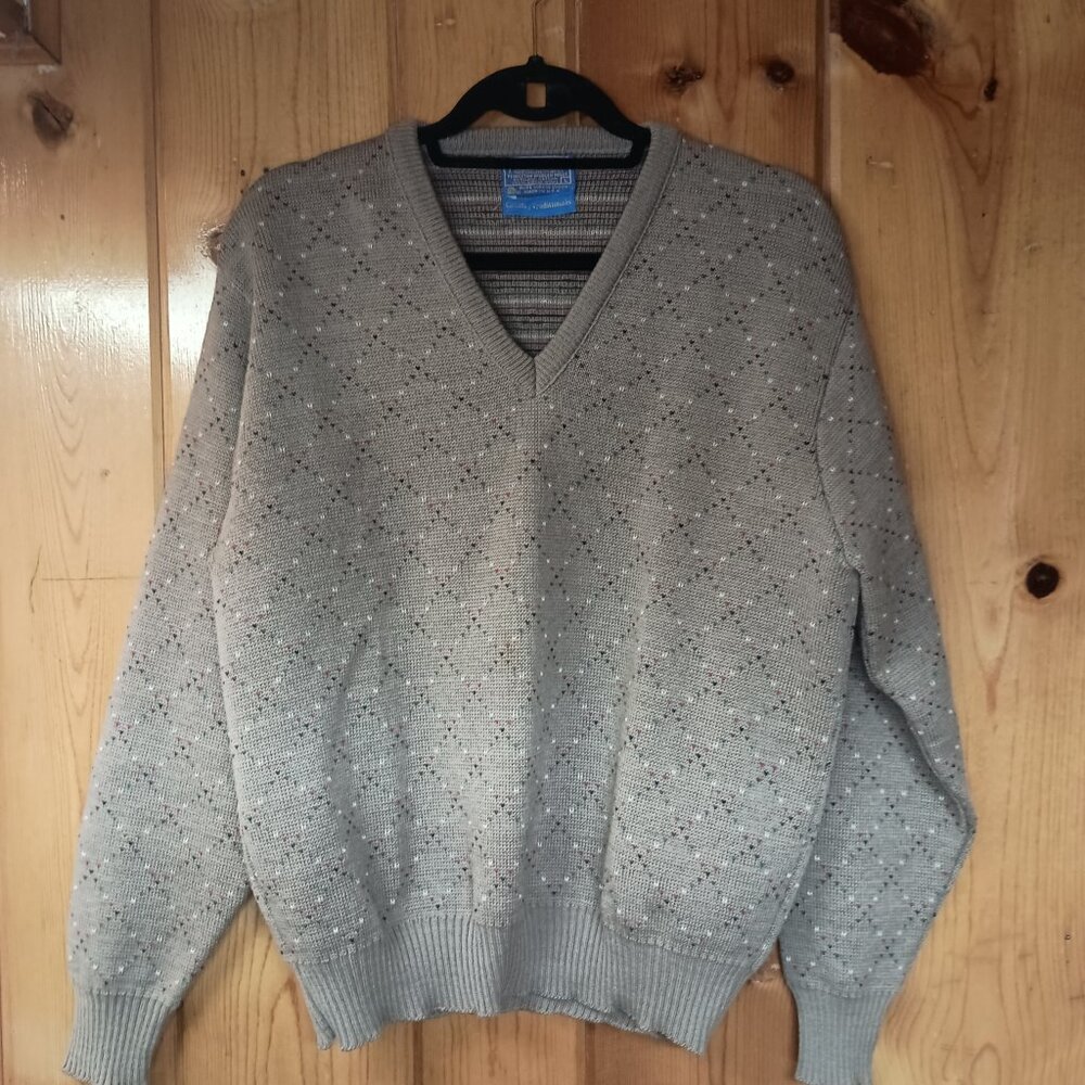 Vintage Pendleton Mens Sweater Size L Country Traditionals Pure Wool USA V Neck